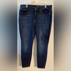 Barely worn Judy Blue Skinny Fit Jeans